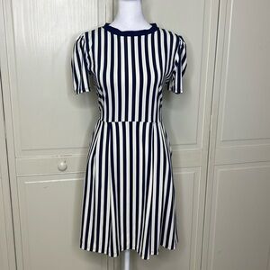Jude Connally Womenโs Navy Blue Striped Midi Dress Size Small